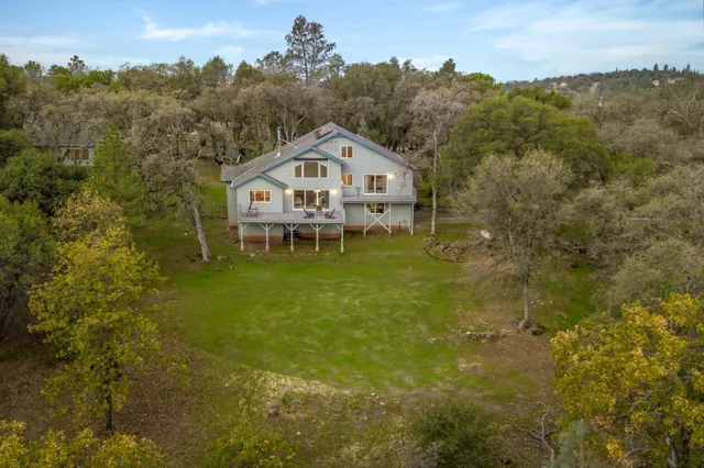 $725,000 | 14395 Burlington Parkway, Penn Valley, CA 95946