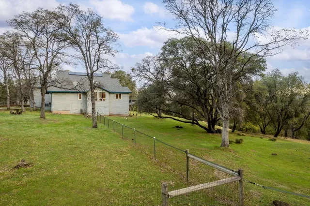 $725,000 | 14395 Burlington Parkway, Penn Valley, CA 95946