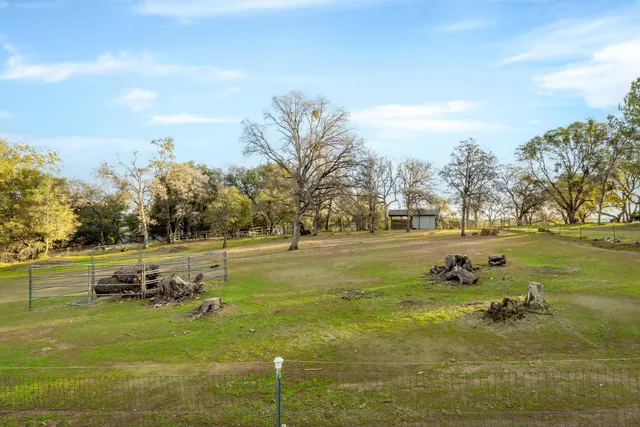 $725,000 | 14395 Burlington Parkway, Penn Valley, CA 95946