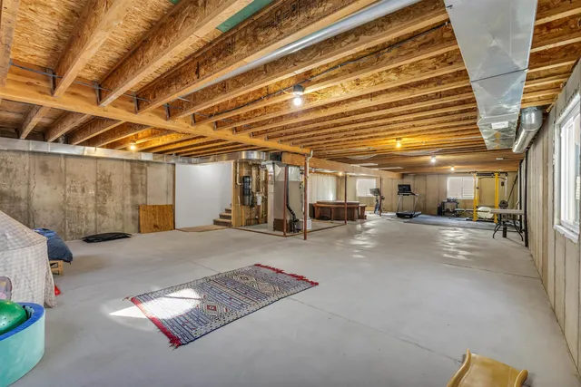 $485,000 | 19 Fairway Drive, Rock Springs, WY 82901