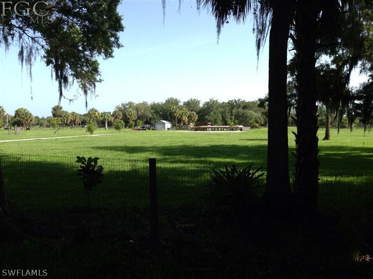 13301 Peace Road Fort Myers, FL 33905 - Photo 3 of 8 Gallery Image 3
