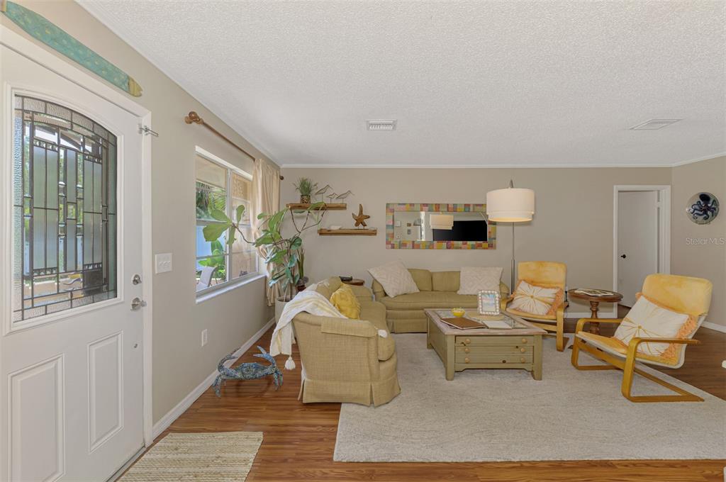 1712 Shell Drive Englewood, FL 34223 - Photo 15 of 60