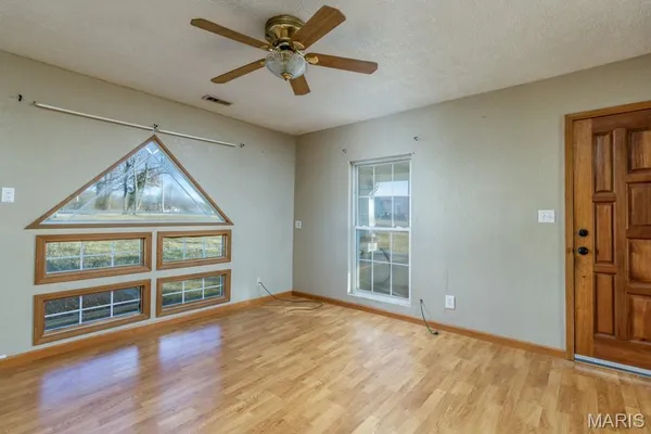 $199,900 | 1031 Dilworth Road, Lebanon, MO 65536