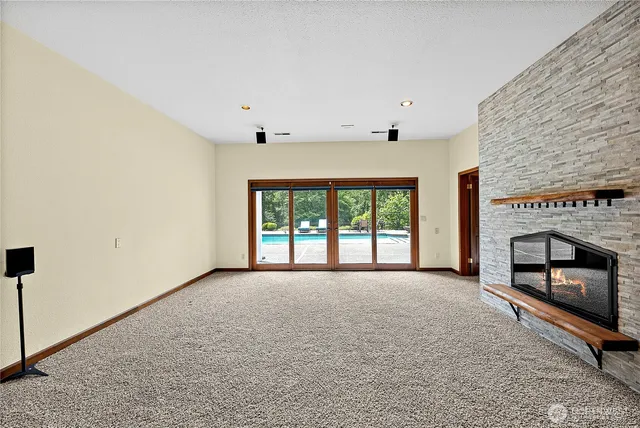 $1,750,000 | 6718 76th Street West, Lakewood, WA 98499