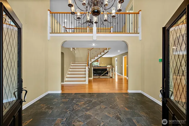 $1,750,000 | 6718 76th Street West, Lakewood, WA 98499