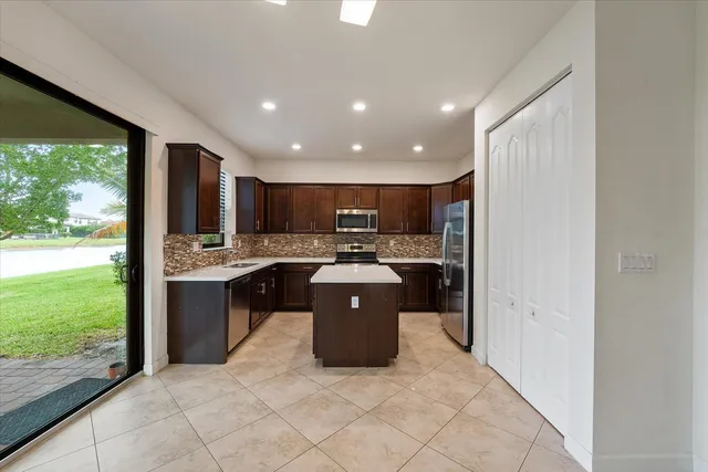 $3,700 | 8903 Sea Chase Drive, Lake Worth, FL 33467