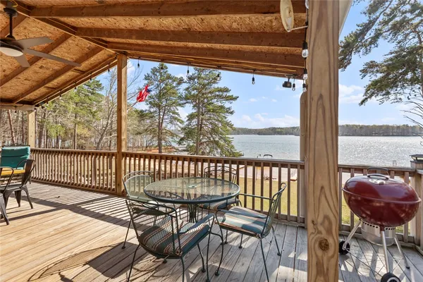 $489,000 | 941 Shelor Ferry Road, Fair Play, SC 29643