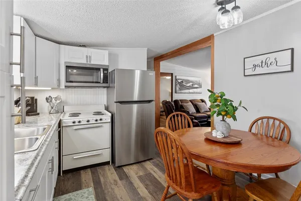 $489,000 | 941 Shelor Ferry Road, Fair Play, SC 29643