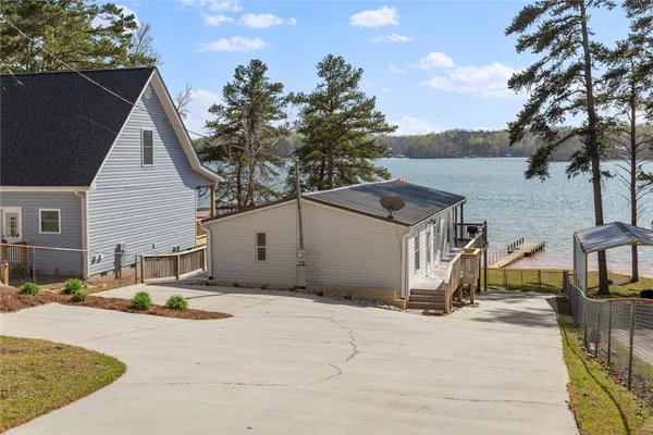 $489,000 | 941 Shelor Ferry Road, Fair Play, SC 29643