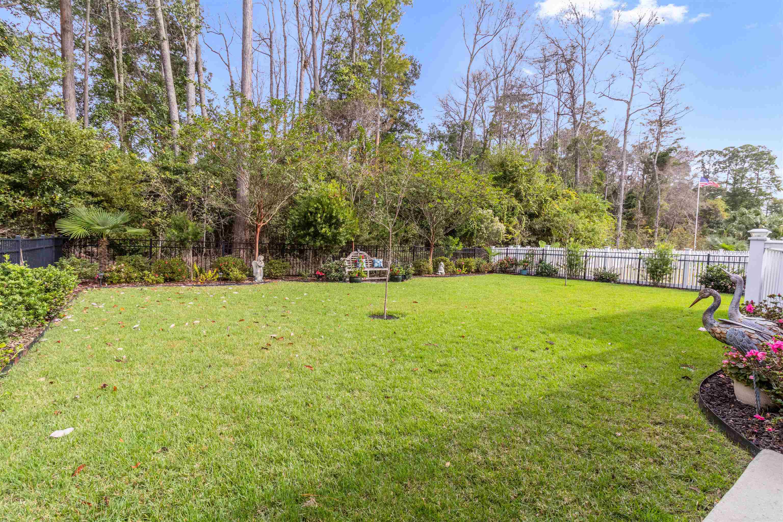 492 Orleans Street Gulf Shores, AL 36542 - Photo 26 of 39 Yard