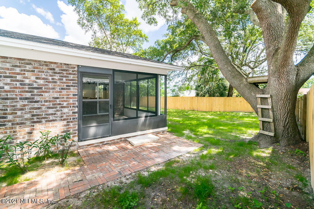 665 Ridgestone Court Orange Park, FL 32065 - Photo 8 of 32 030