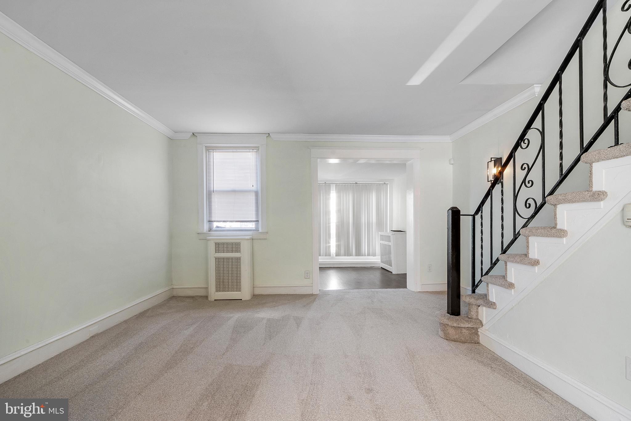7322 Sommers Road Philadelphia, PA 19138 - Photo 5 of 25 Living room