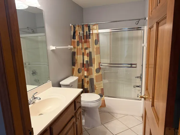 $409,900 | 4780 Cara Marie Court, Unit B, Brookfield, WI 53005