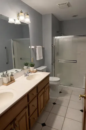 $409,900 | 4780 Cara Marie Court, Unit B, Brookfield, WI 53005