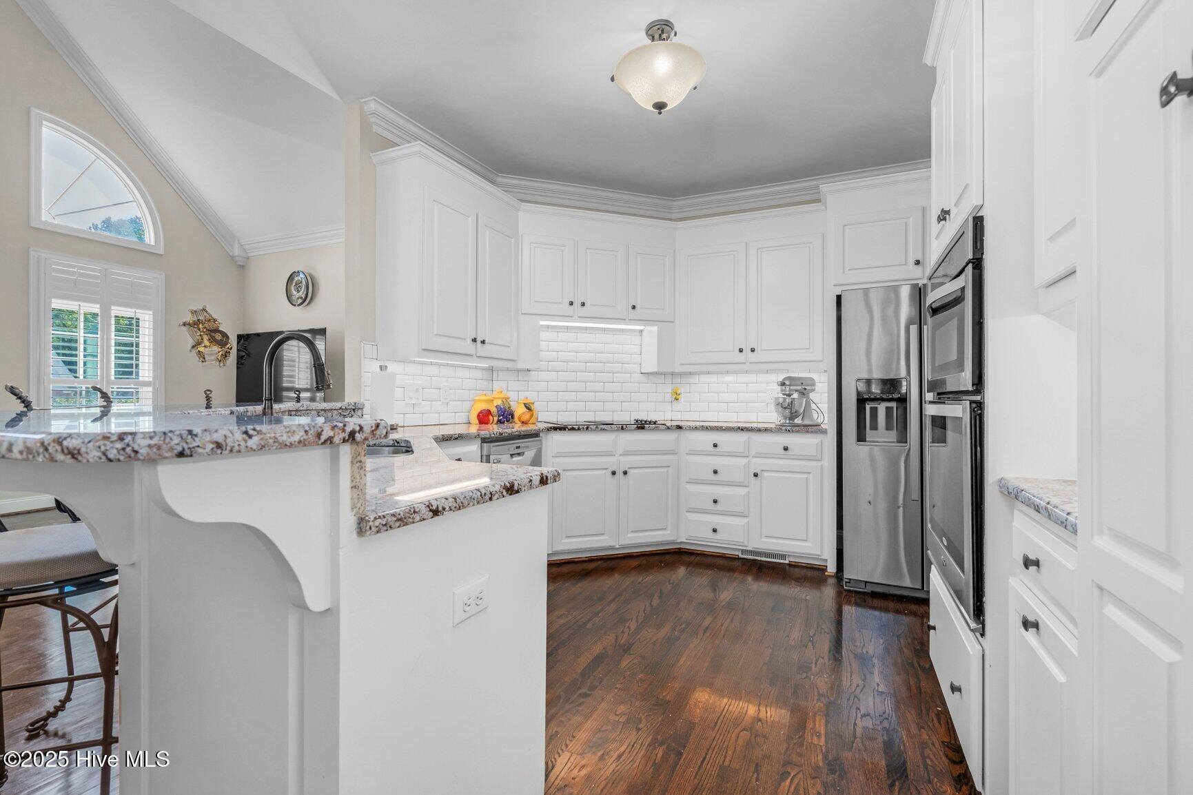 3209 Abbey Road Rocky Mount, NC 27804 - Photo 16 of 34 Granite kitchen, room to gather