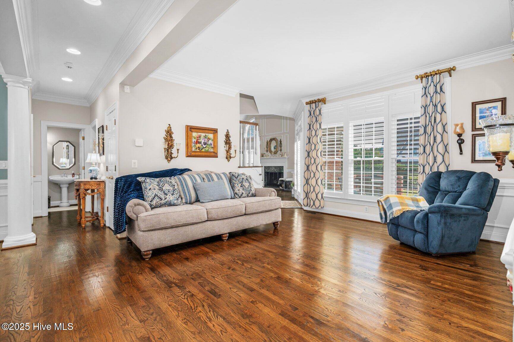 3209 Abbey Road Rocky Mount, NC 27804 - Photo 6 of 34 Vaulted formal living room