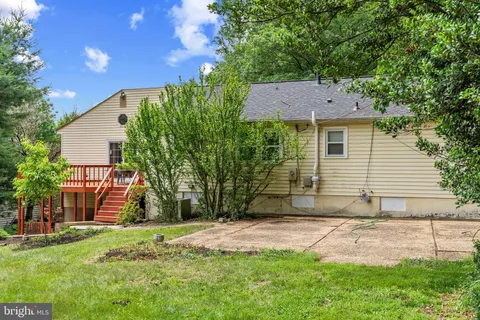 $495,000 | 7902 Nottingham Way, Ellicott City, MD 21043