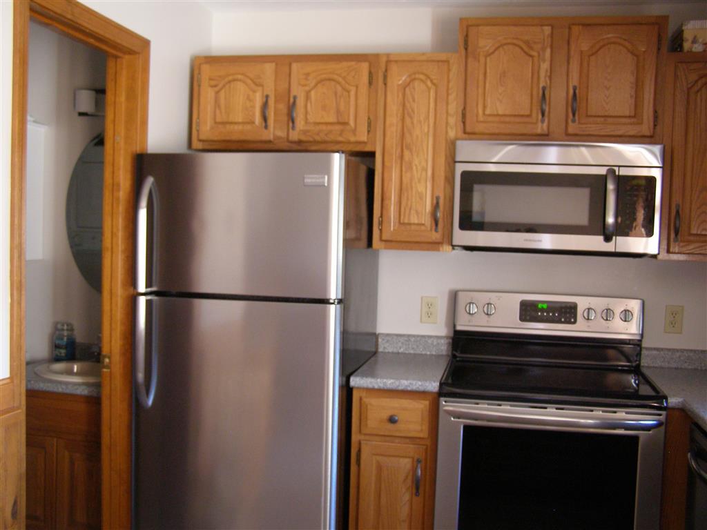 60 Weirs Road, Unit E2 Gilford, NH 03249 - Photo 5 of 31