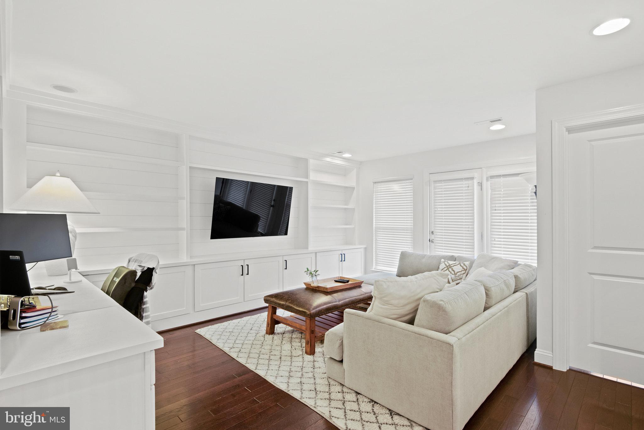 23528 Epperson Square Brambleton, VA 20148 - Photo 20 of 43