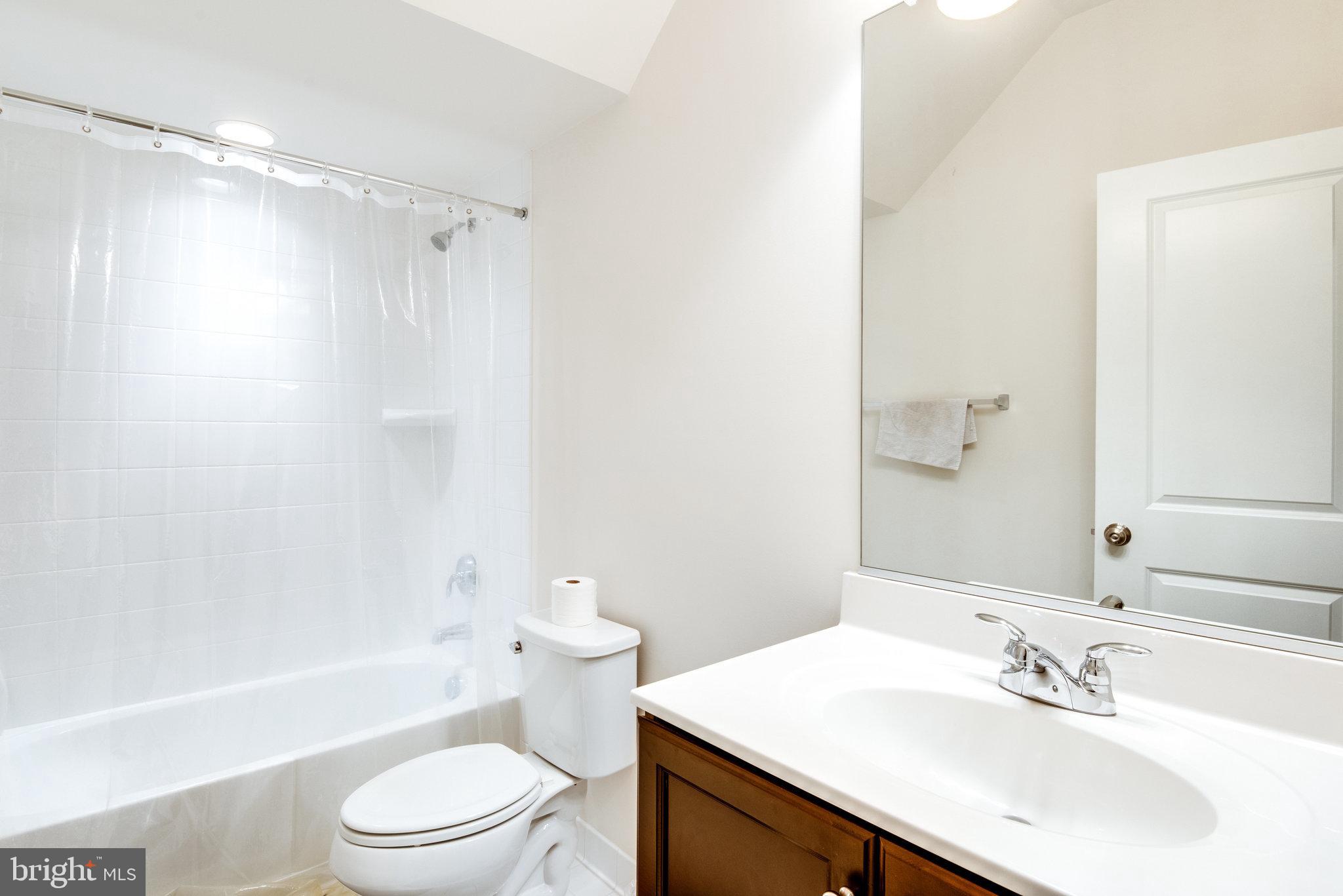 23528 Epperson Square Brambleton, VA 20148 - Photo 25 of 43