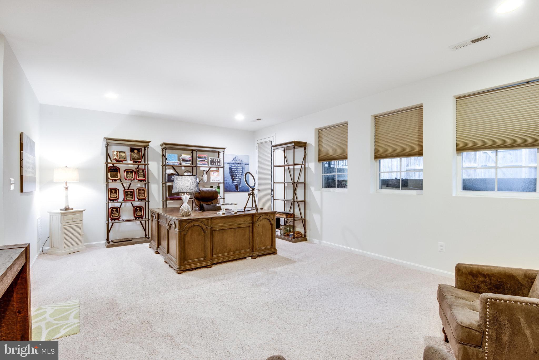 23528 Epperson Square Brambleton, VA 20148 - Photo 6 of 43