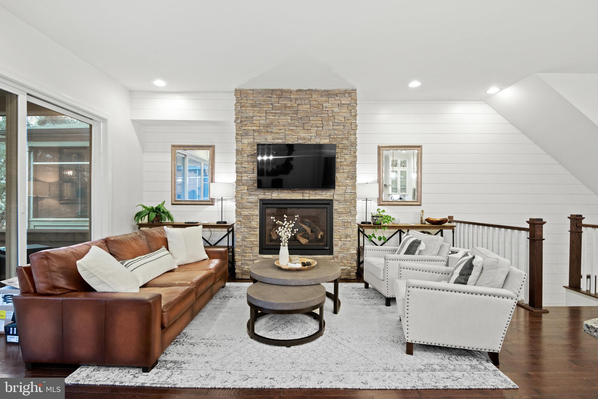 23528 Epperson Square Brambleton, VA 20148 - Photo 9 of 43