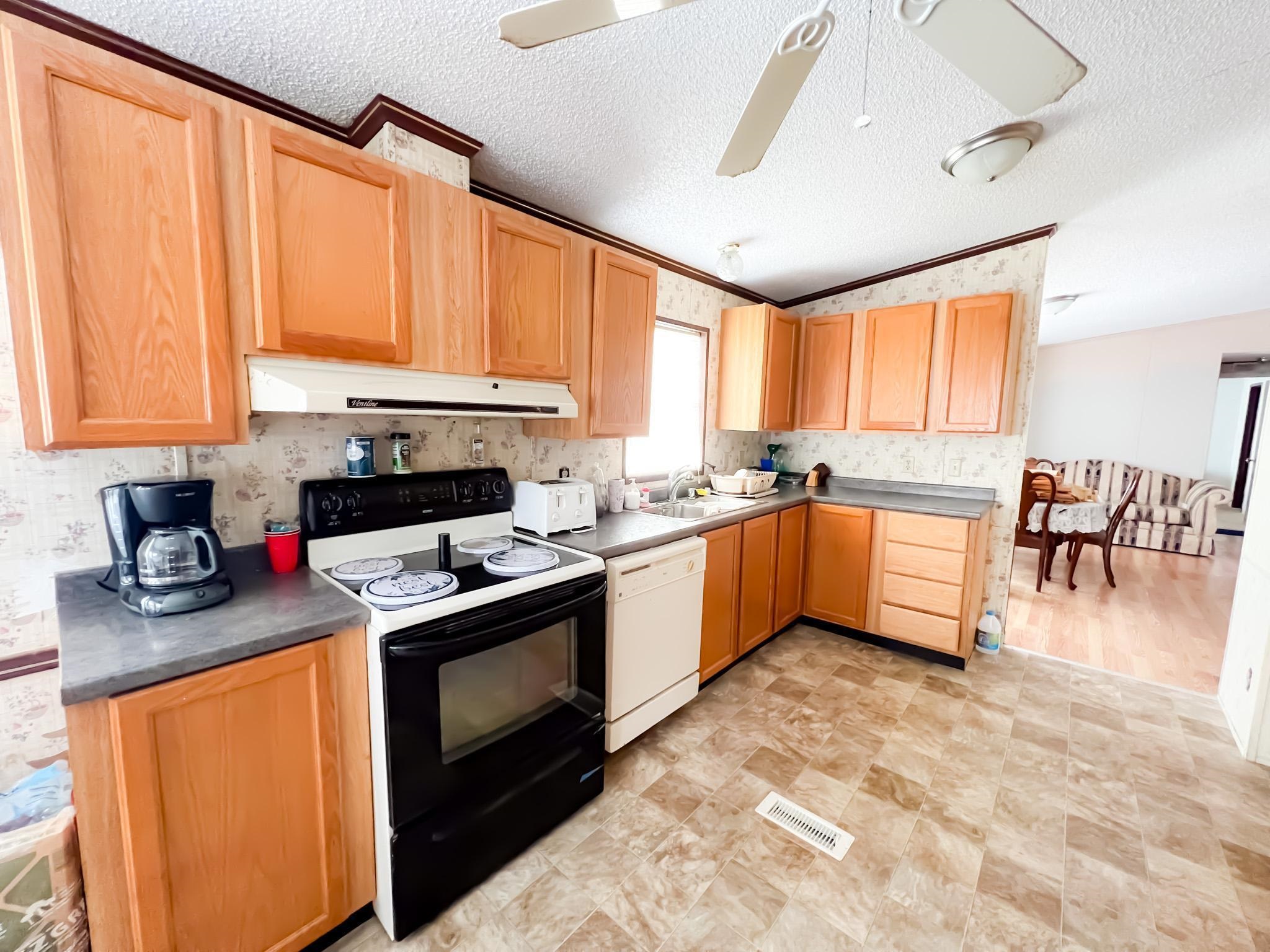 15929 Reed Drive Perry, FL 32348 - Photo 7 of 23 Gallery Image 7