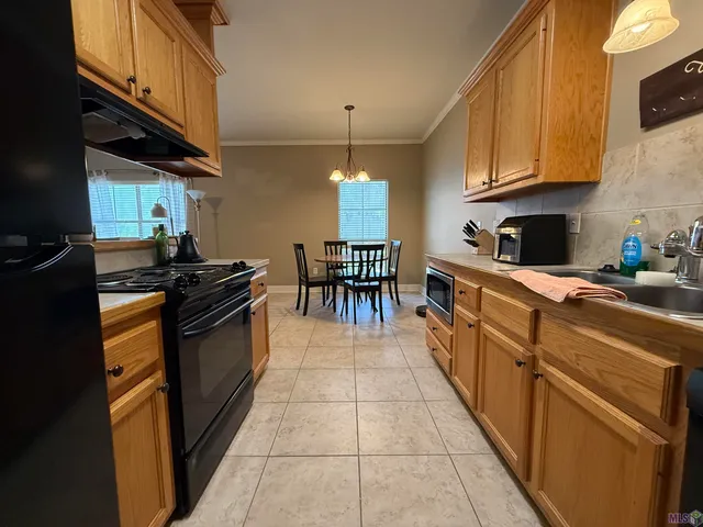 $1,375 | 828 Meadow Bend Drive, Unit G, Baton Rouge, LA 70820