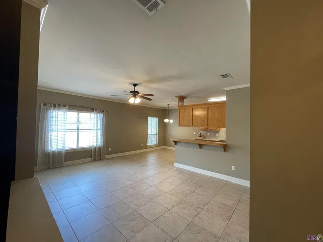 $1,375 | 828 Meadow Bend Drive, Unit G, Baton Rouge, LA 70820