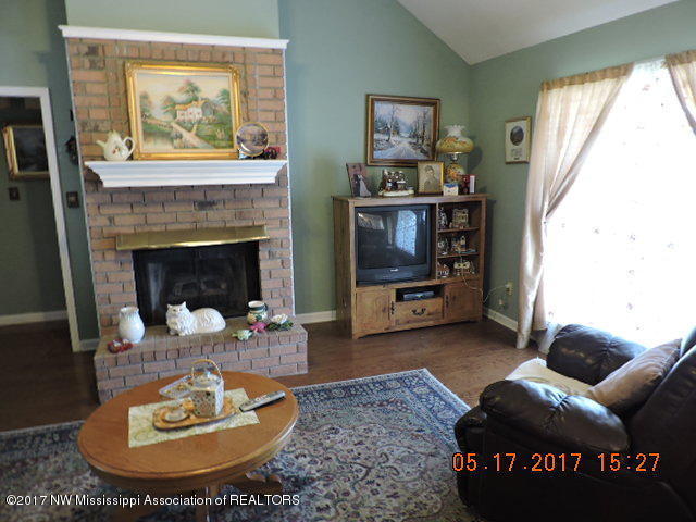 7445 Kingcrest Road Olive Branch, MS 38654 - Photo 9 of 23 DSCN1870