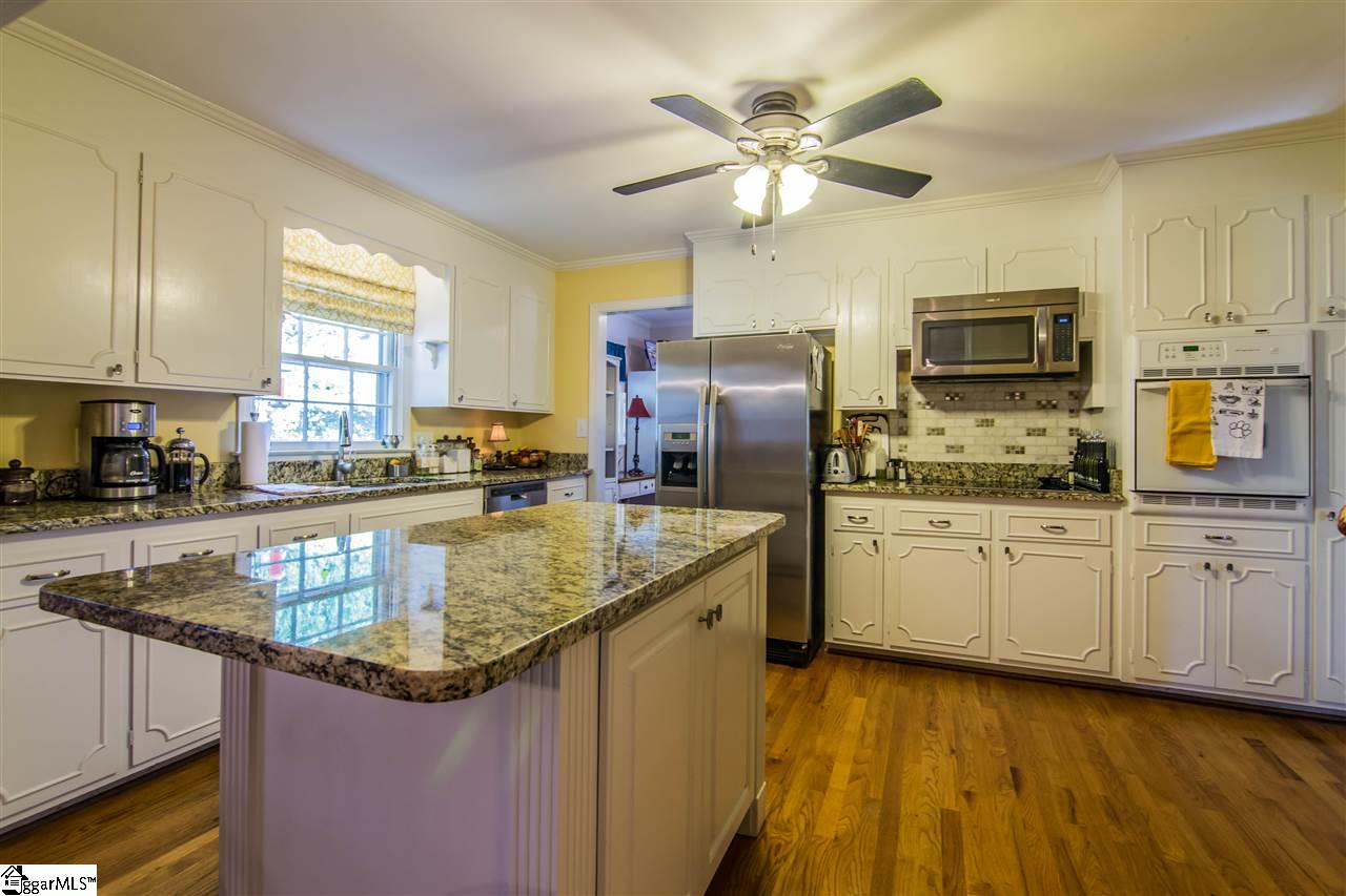 130 Hialeah Road Greenville, SC 29607 - Photo 13 of 32 Gallery Image 13