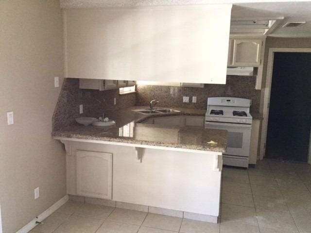 17420 Monreal Road Madera, CA 93636 - Photo 5 of 8 Gallery Image 5