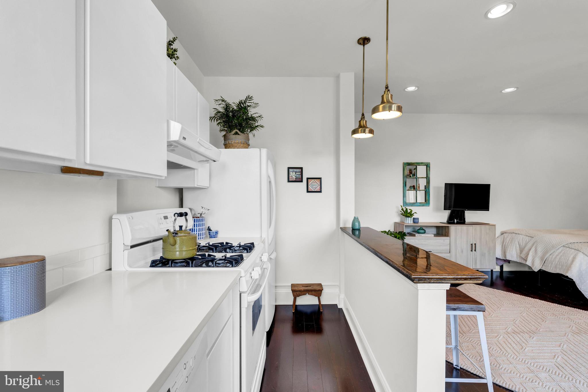 2456 20th Street Northwest, Unit 501 Washington, DC 20009 - Photo 23 of 48 Gallery Image 23