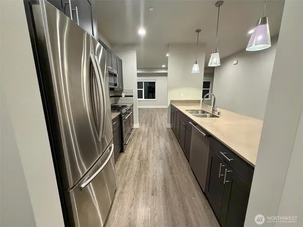 $3,800 | 18236 73rd Avenue Northeast, Unit 101, Kenmore, WA 98028