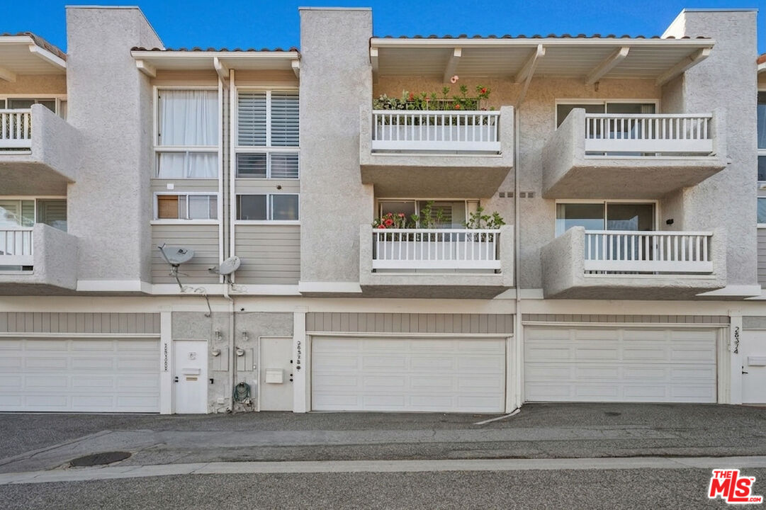 28378 Rey De Copas Lane Malibu, CA 90265 - Photo 40 of 45