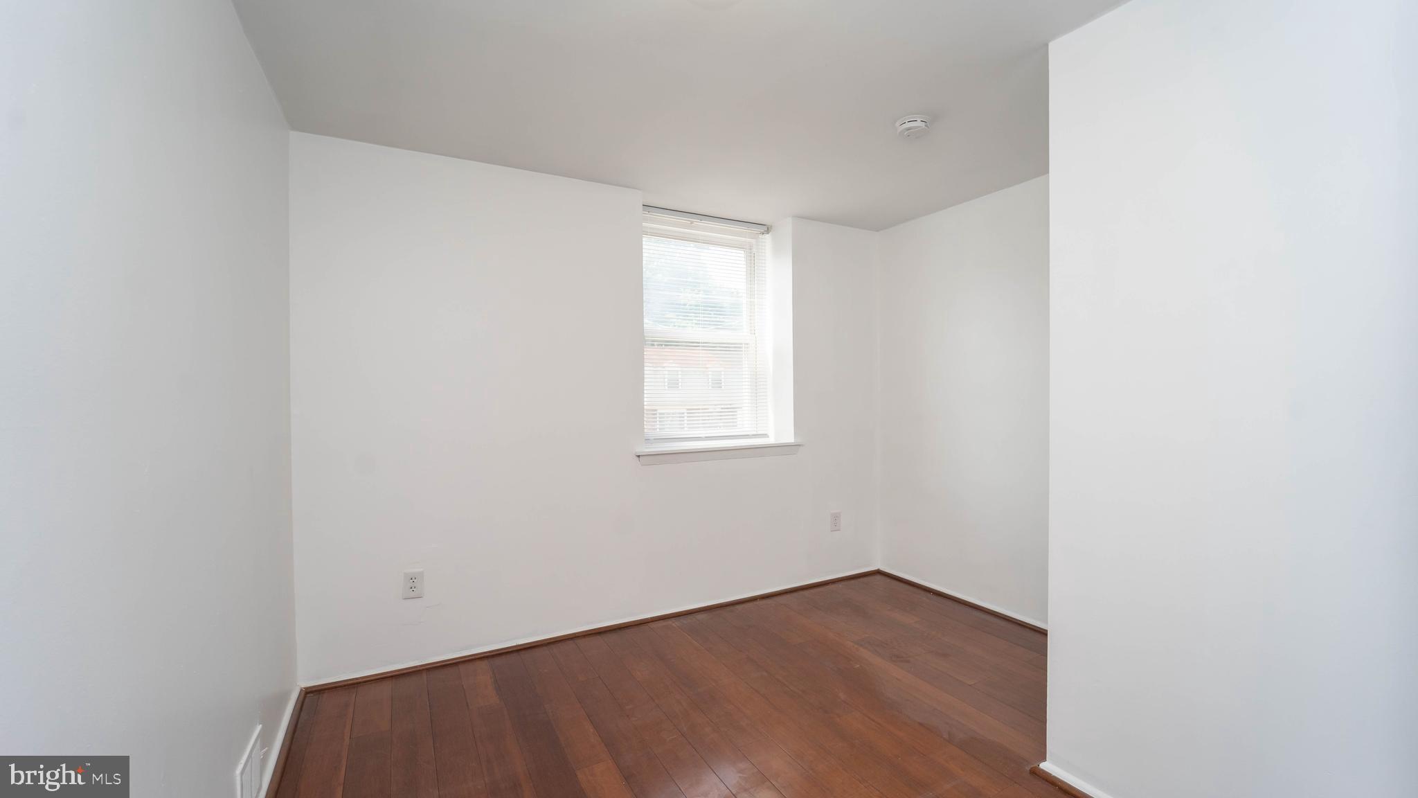 7608 Burnside Road Hyattsville, MD 20785 - Photo 15 of 26 Gallery Image 15