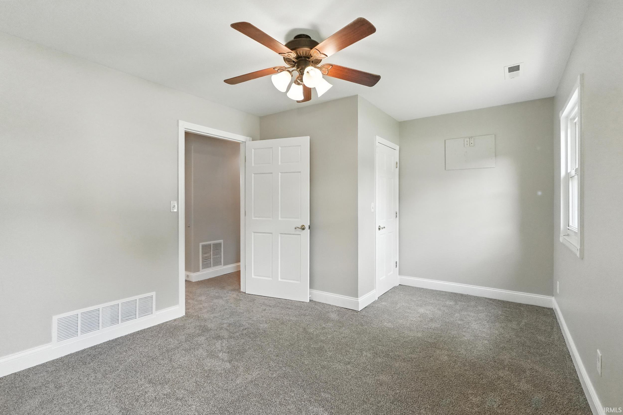 14831 Leesburg Road Fort Wayne, IN 46818 - Photo 11 of 32