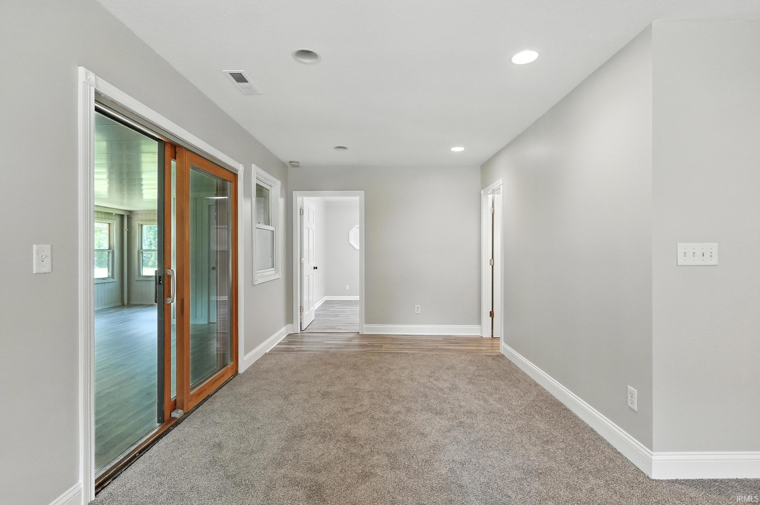 14831 Leesburg Road Fort Wayne, IN 46818 - Photo 16 of 32