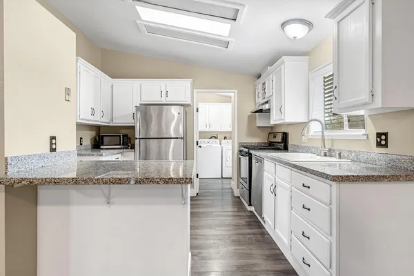 $365,000 | 23380 Granite Creek Lane, Clovis, CA 93619