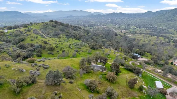 $365,000 | 23380 Granite Creek Lane, Clovis, CA 93619
