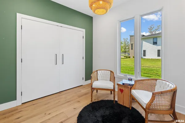 $529,000 | 1303 North Otis Street, Marion, IL 62959