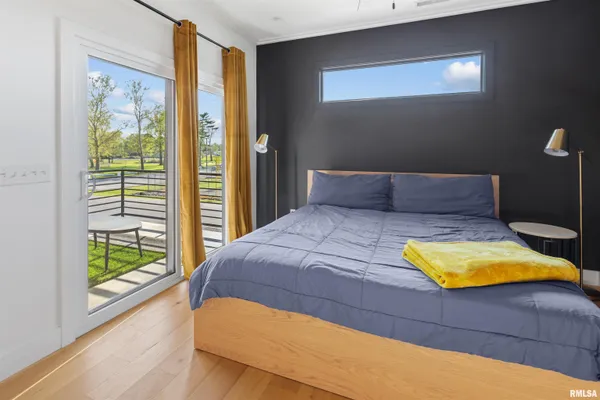 $529,000 | 1303 North Otis Street, Marion, IL 62959