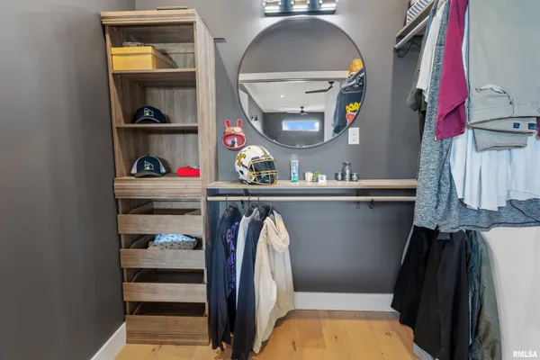 $529,000 | 1303 North Otis Street, Marion, IL 62959