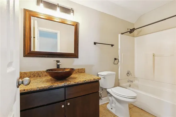 $249,000 | 3405 Moss Lane, Violet, LA 70092