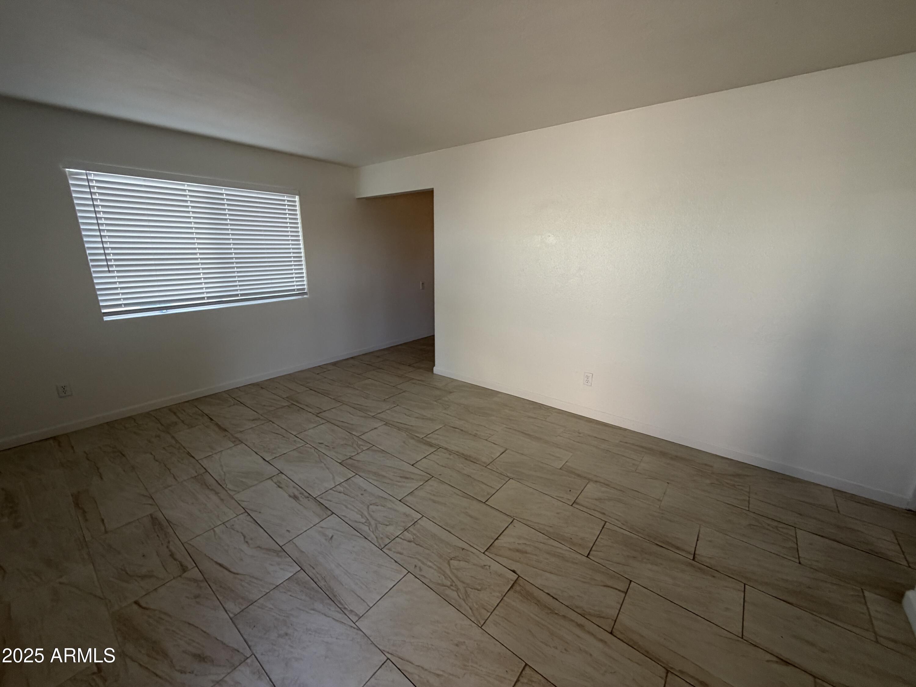 625 East Broadway Road, Unit 8 Tempe, AZ 85282 - Photo 2 of 11 IMG_1068