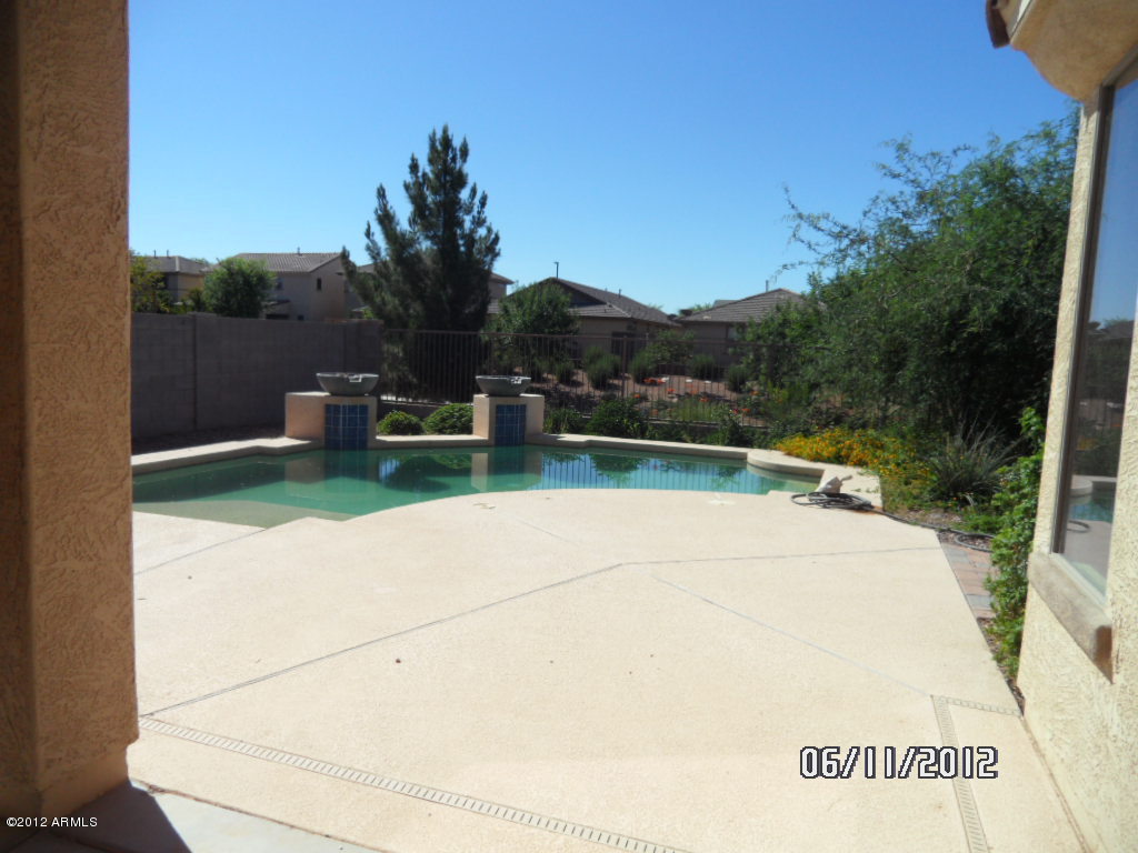 4415 East Blue Sage Road Gilbert, AZ 85297 - Photo 27 of 30 070
