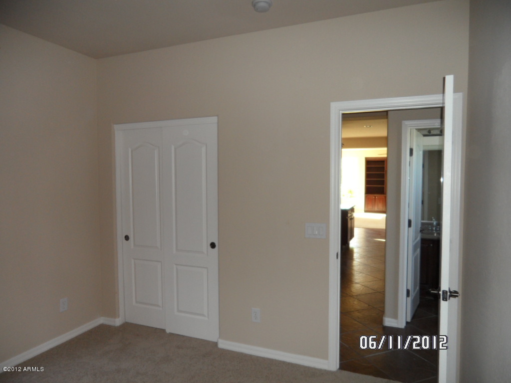 4415 East Blue Sage Road Gilbert, AZ 85297 - Photo 10 of 30 033