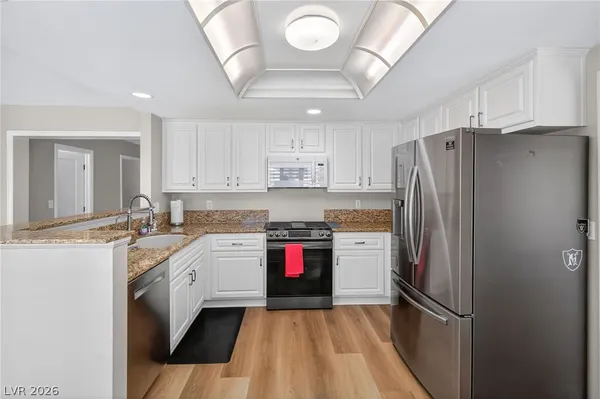 $3,150 | 4835 Illustrious Street, Las Vegas, NV 89147