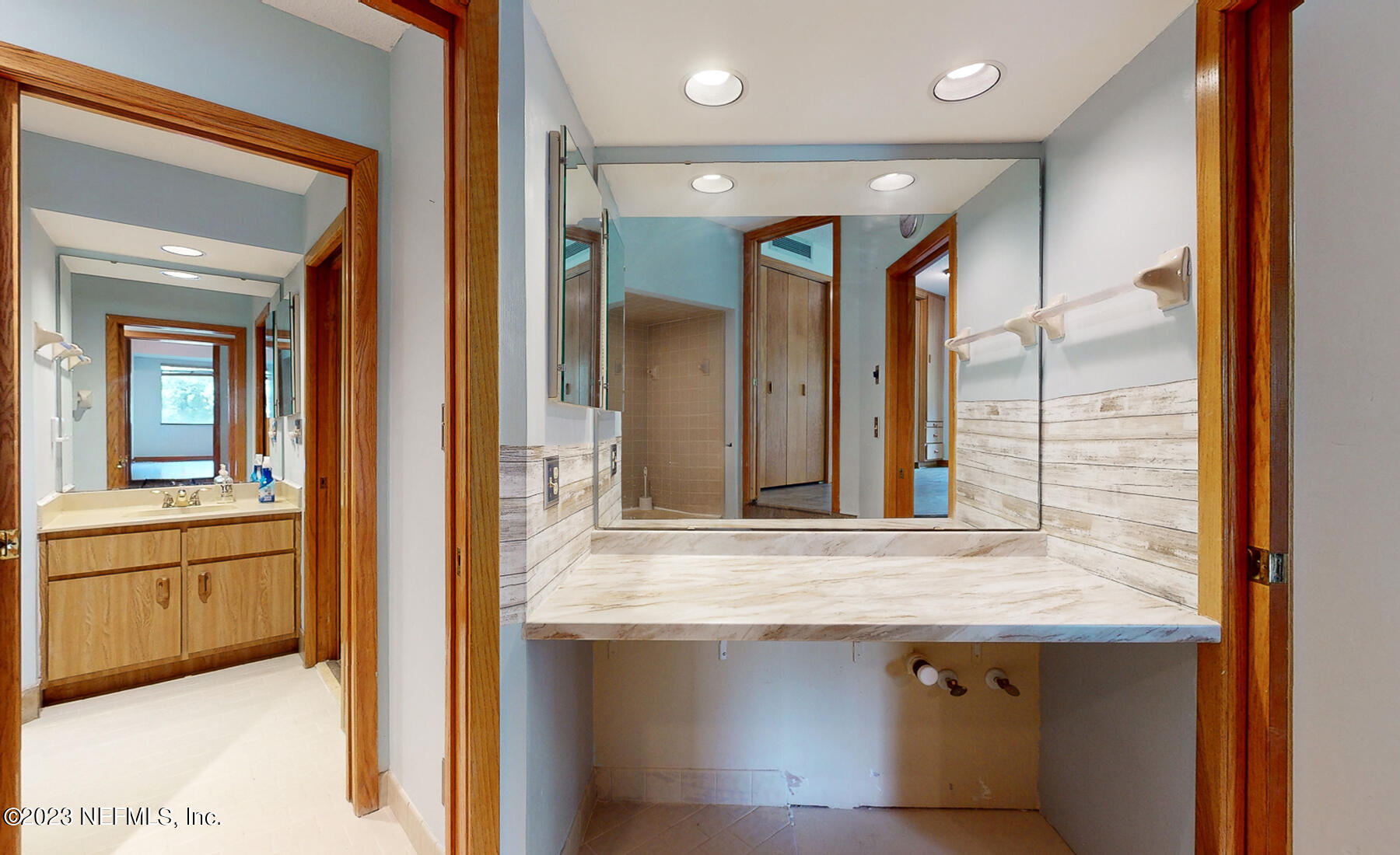 2910 Ravines Road, Unit 1102 Middleburg, FL 32068 - Photo 14 of 43 a view of a bathroom sink