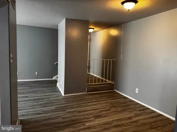 $2,000 | 11238 Cherry Hill Road, Unit 40, Beltsville, MD 20705